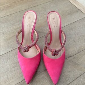 SCHUTZ Fuchsia Knotted Strap Heels